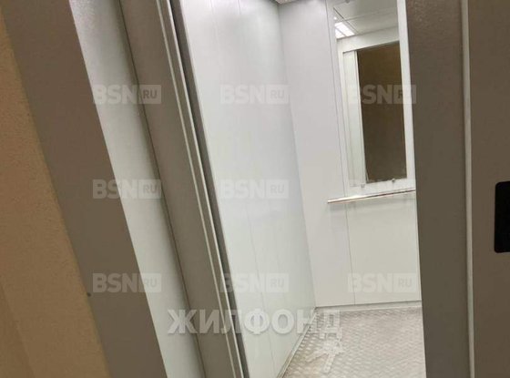 Продажа трехкомнатной квартиры - поселок Романовка, Романовка п, д.33 