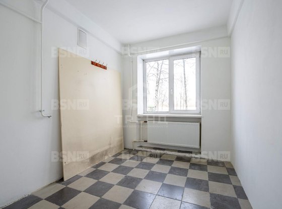 Продажа трехкомнатной квартиры - Большевиков проспект, д.25, д 