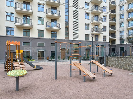 Продажа трехкомнатной квартиры - Малодетскосельский проспект, д.40 
