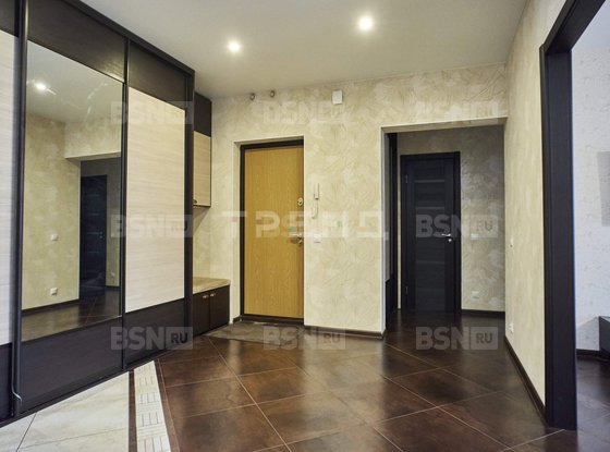 Продажа трехкомнатной квартиры - Комендантский проспект, д.12, корп.1 