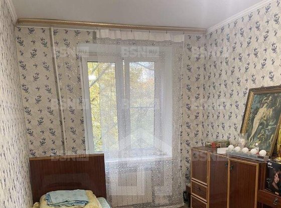 Продажа двухкомнатной квартиры - Школьная улица, д.17 