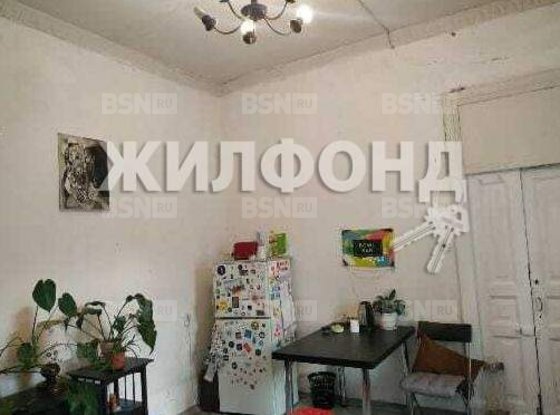 Продажа 2 комнат в многокомнатной квартире - Жуковского улица, д.57 