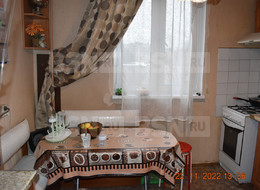 Продажа трехкомнатной квартиры - Загребский б-р., 37/27, литера А 