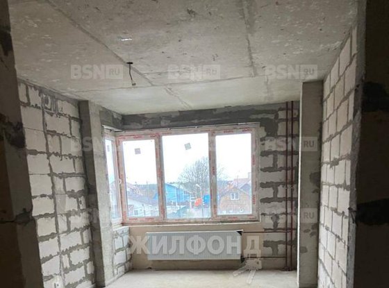 Продажа трехкомнатной квартиры - поселок Романовка, Романовка п, д.33 