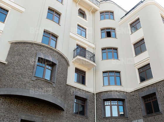 Продажа четырехкомнатной квартиры - Малодетскосельский проспект, д.40 