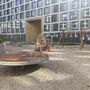 Продажа трехкомнатной квартиры - Челюскина улица, д.10, стр1 