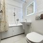 Продажа трехкомнатной квартиры - Софьи Ковалевской улица, д.3, корп.3 