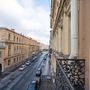 Аренда трехкомнатной квартиры - Караванная улица, д.8 