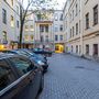 Продажа трехкомнатной квартиры - 1-я В.О. линия, д.40 