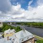 Продажа трехкомнатной квартиры - Песочная, д.18 