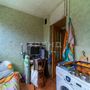 Продажа комнаты в трехкомнатной квартире - Маршала Захарова улица, д.15 